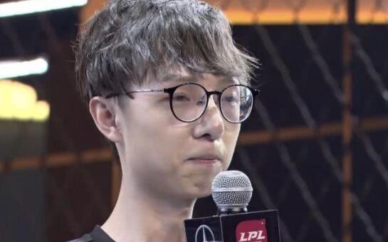 �D��Mlxg���۷۽z�I��