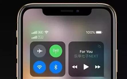 �D���IiPhoneXR�����@���c˲�g������