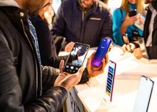 �D�����@5GӲ����OPPO���ͨ�^�����C���yԇ