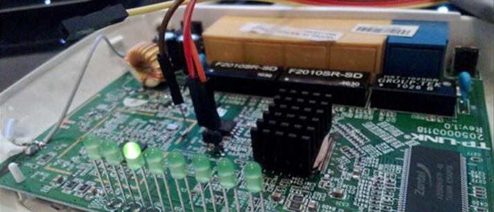 �D��TP-LINK WR740N V3/V4�o��·���� TTL