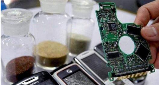 �D���U�f�֙C���Á���ɶ������̎��a��7�N