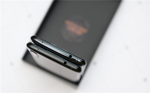 iQOO Pro�����w򞣬����w�������3����(y��u)�c1���̰�