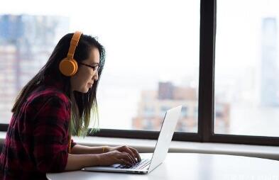 ��X���Dܛ���Ă���