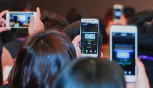 ���{�����R�eocr�ķ�犸㶨��С�r����